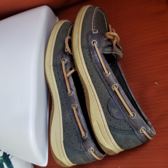 🥳Let's Make a Deal! SPERRY Topsiders! - Picture 5 of 5